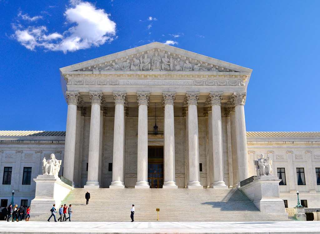 What does the constitution say about the judicial branch clearance